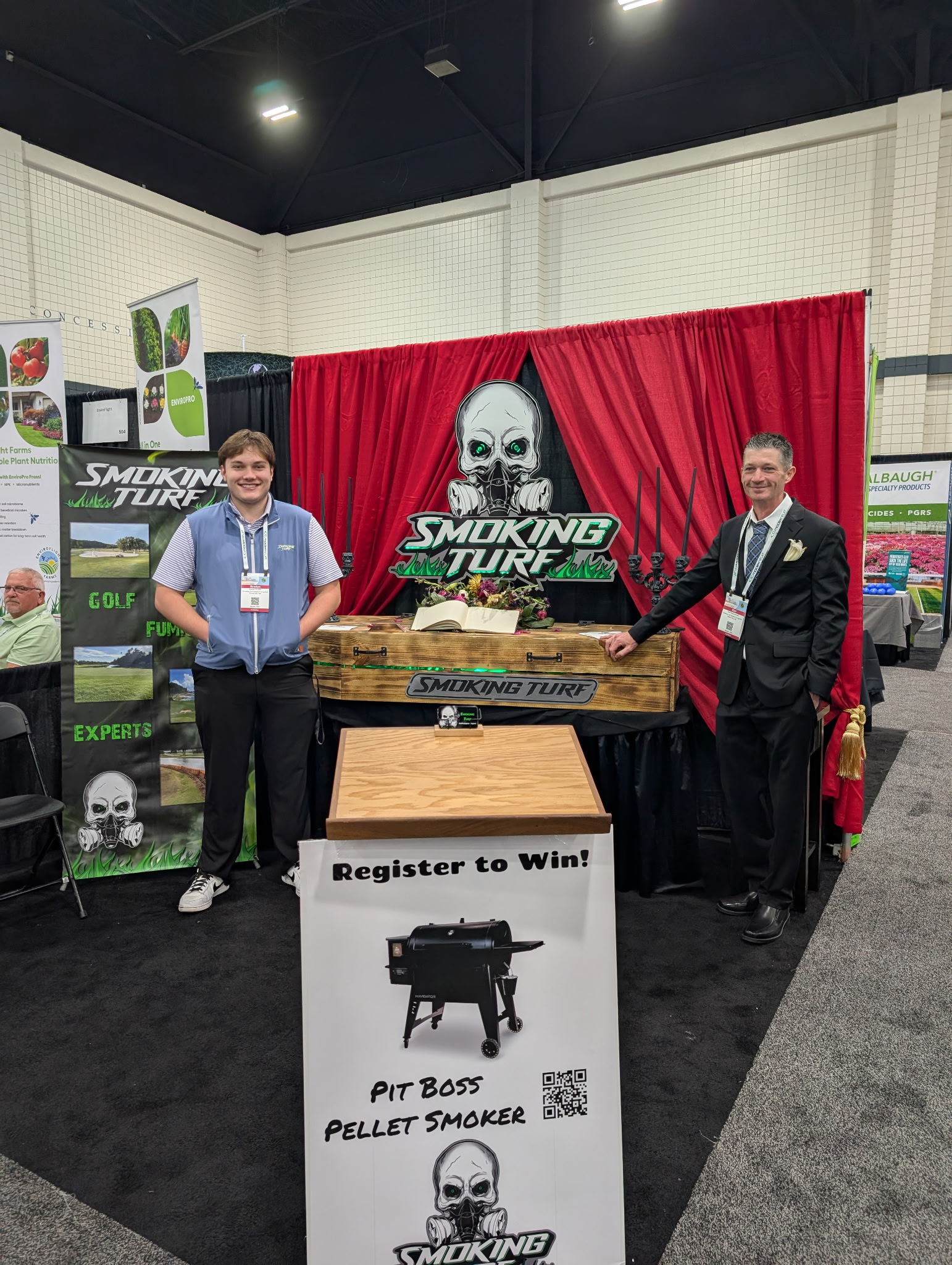 Smoking Turf booth at the Carolinas GCSA Trade Show